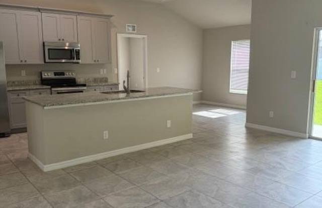 515 Holmes Avenue NW