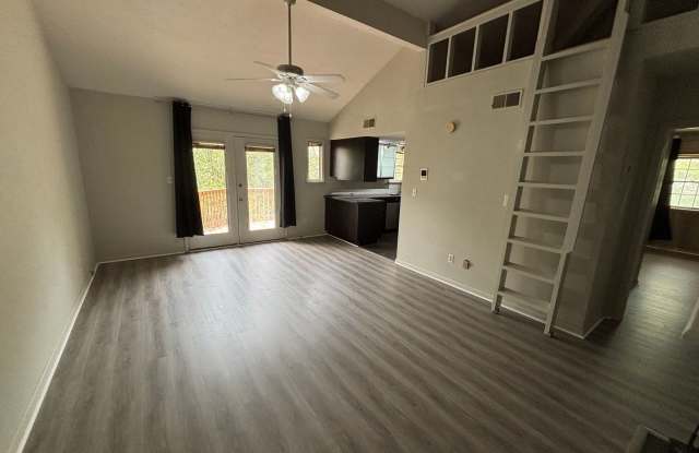 Beautiful 1/1 Just Minutes from Cascades Park!