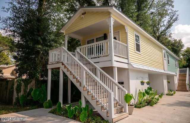 Photo of 714 Cronely Alley unit: A