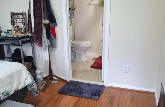 13729 AUTUMN VALE COURT