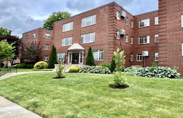 30 Outlook Avenue