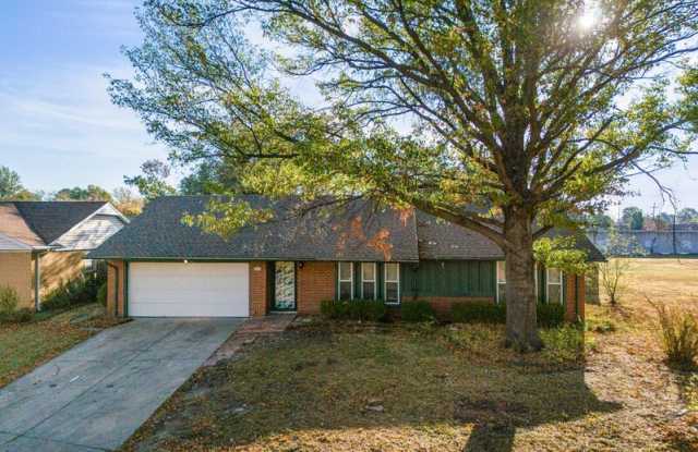 2437 S 104th East Ave
