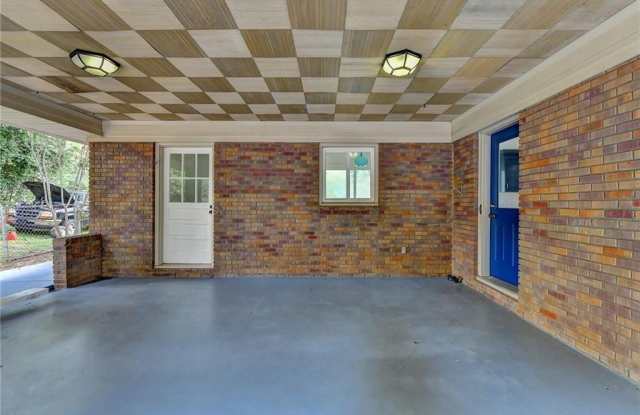 6085 GLENRIDGE Drive