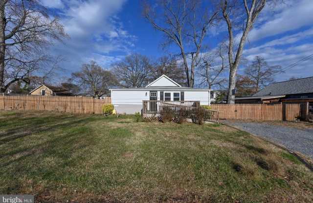 Photo of 1615 GRANGE RD