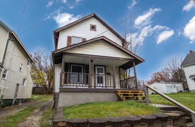 975 West Wilbeth Road