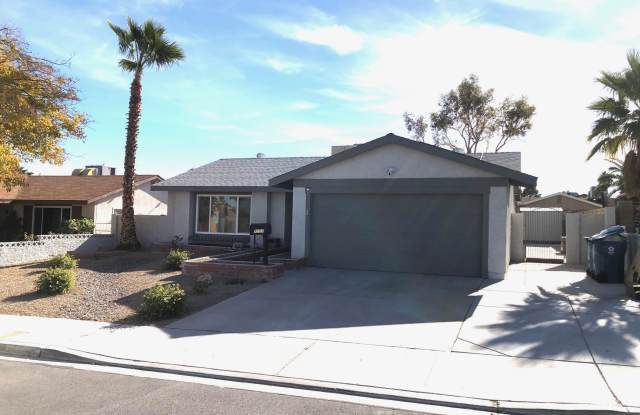 7257 Pleasant View Avenue - 7257 Pleasant View Avenue, Spring Valley, NV 89147