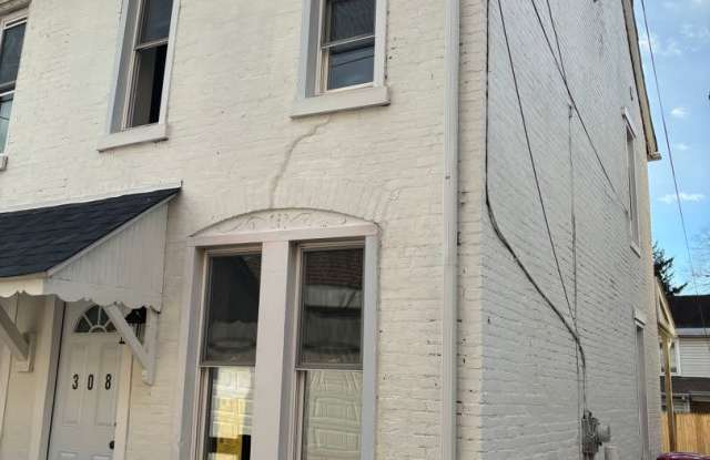 Brand New 2 Bedroom 1 Bath House in Pottstown! - 308 Union Alley, Pottstown, PA 19464