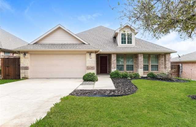 Photo of 309 Peachtree Lane