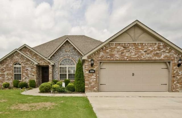 3006  SW Silverbark  RD - 3006 Silverbark Road, Bentonville, AR 72713