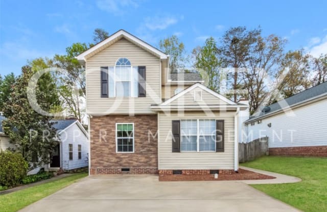 8 Lantern Lane - 8 Lantern Lane, Greer, SC 29651