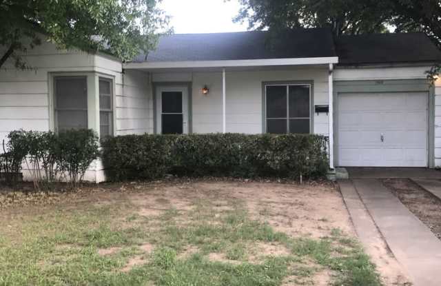 Cute 2 bedroom home!