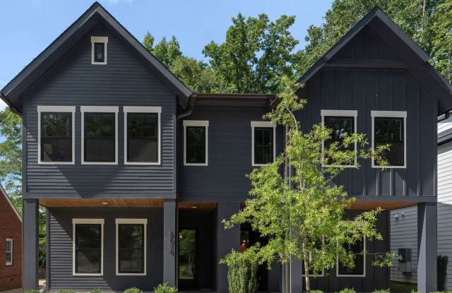 Photo of 2006 St Johns St.