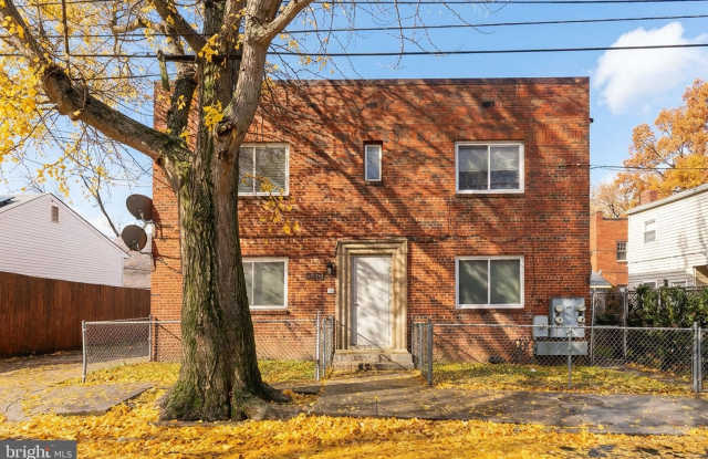 3207 11TH PL SE unit: 3