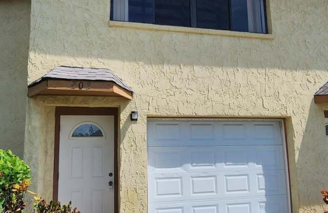 Photo of 202 Pierce Avenue