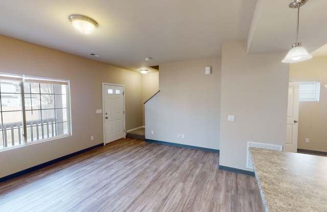 Ankeny 3 Bedroom Townhome Available April 15th, 2026