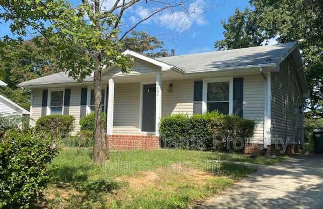 2402 Phoenix Dr.