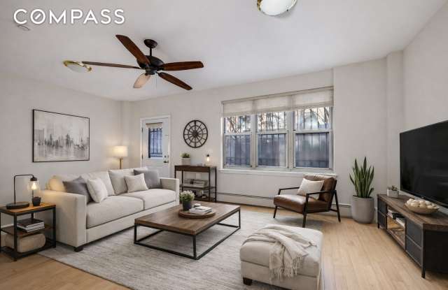 Photo of 415 East 160th Street