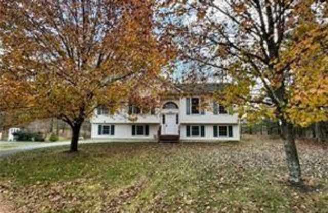 18 Penny Lane - 18 Penny Lane, Otisville, NY 10963