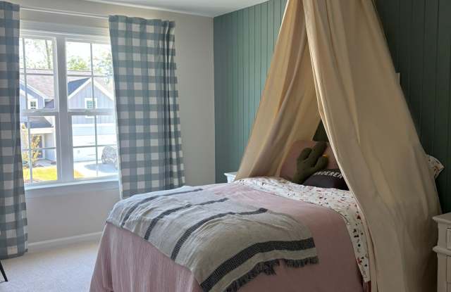 7930 Rolling Wheels Rd