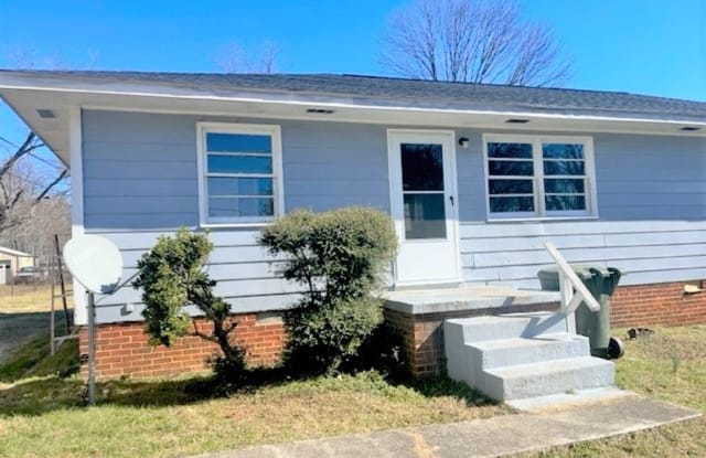 3704 Yanceyville Street, Unit B - 3704 Yanceyville Street, Greensboro, NC 27405