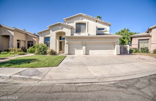 Photo of 3530 S MCCLELLAND Drive