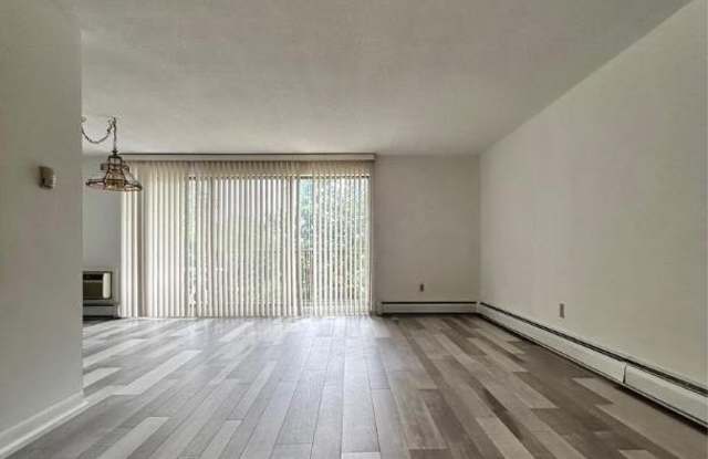 111 CHESTNUT Street unit: 609