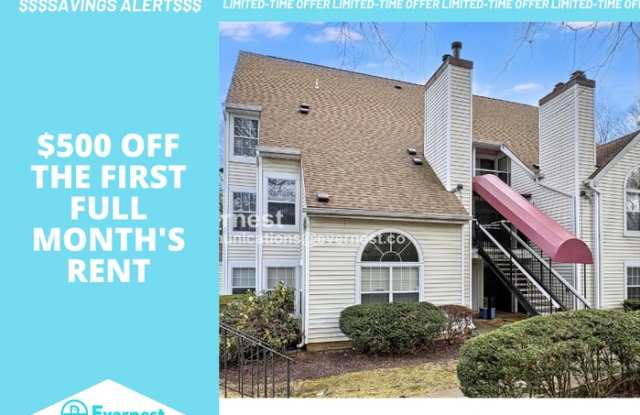 1011 Fallcrest Court