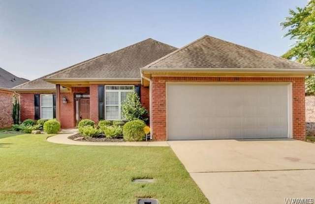 Photo of 717 Greenbriar Drive