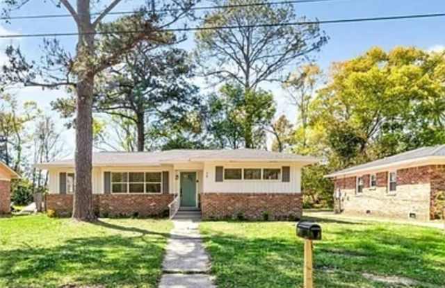 Photo of 38 Lourando Dr