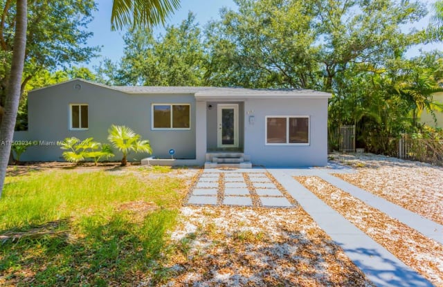 1040 NE 123rd St - 1040 Northeast 123rd Street, North Miami, FL 33161