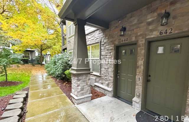 Updated 2 BD | 1 BA Condo with Amenities - Arbor Crossing