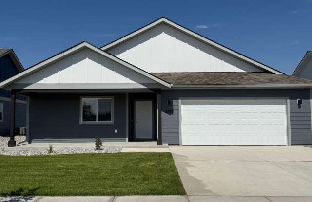 Photo of Brand New 3 Bed 2 Bath with double attached garage in Belgrade