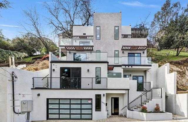 Photo of 3933 Glenalbyn Drive