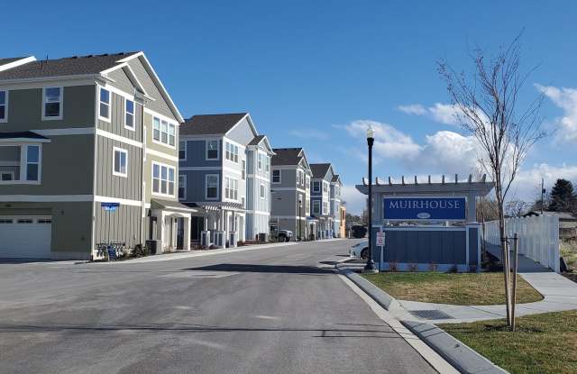 3 Bedr. 2.5 Baths Townhome Available for Rent in Taylorsville