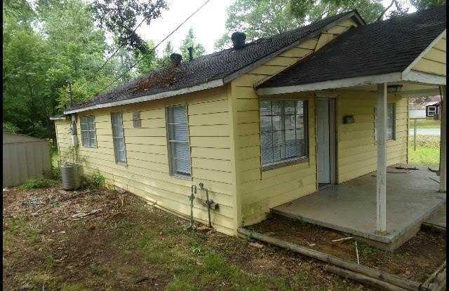 7713 Jacksonville Cutoff