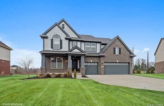 50168 WOODFORD Drive - 50168 Woodford Dr, Wayne County, MI 48188