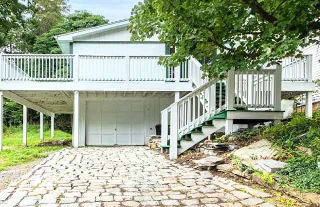 516 Greenwood Avenue