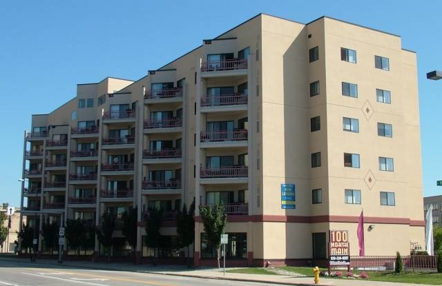 Photo of 100 N Main Apartments