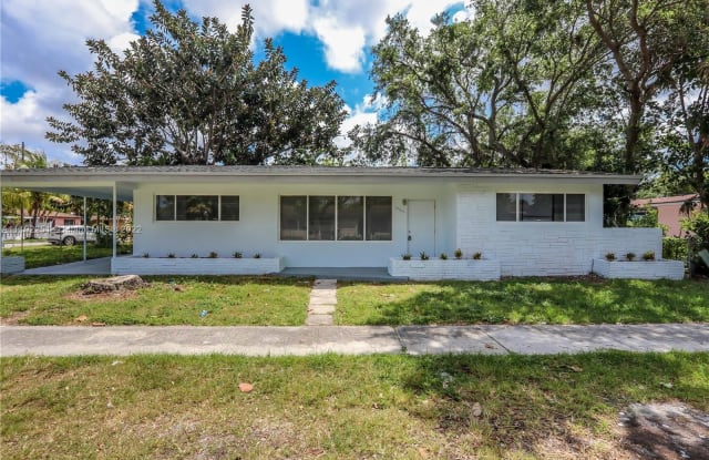 17251 NE 2nd Ct - 17251 Northeast 2nd Court, North Miami Beach, FL 33162