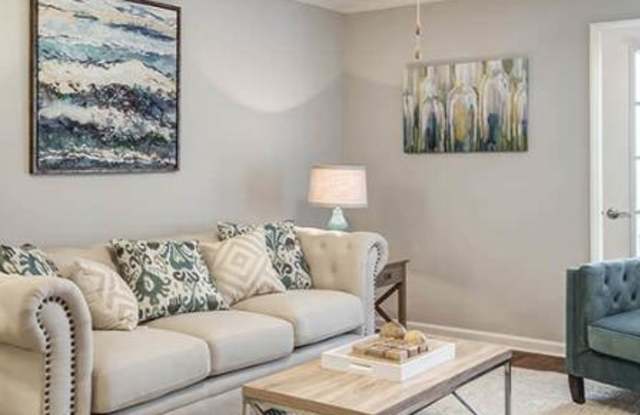 Summerlyn Place Apartments