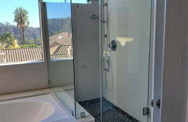 Photo of 1904 Caminito De La Luna