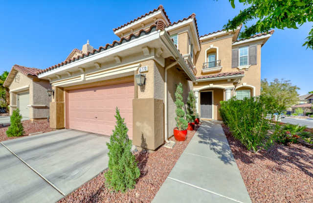 Photo of LOADED W/ UPGRADES! STUNNING 3BD/2.5BA NEAR SUMMERLIN!