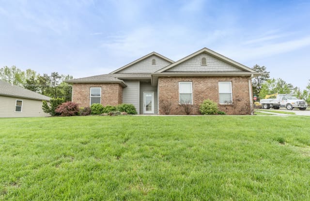 3306 BELINDA CT - 3306 Belinda Court, Columbia, MO 65203