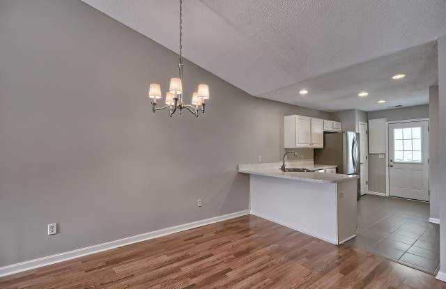 2000 Water Oak Drive 6 B