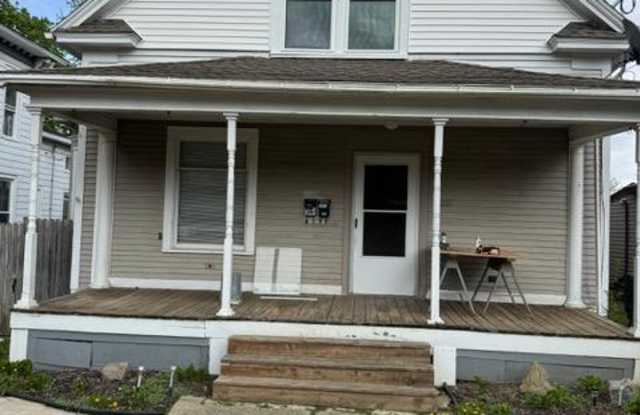 39 South Manning Street - 1