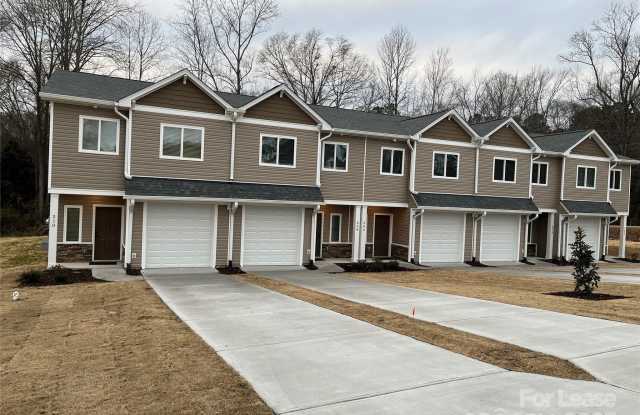 Photo of 226 S Elm Street