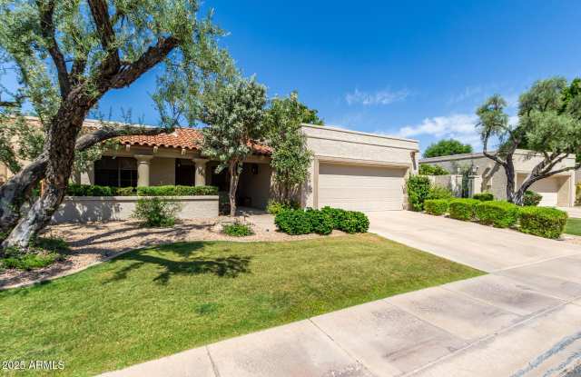 Photo of 8513 N 84th Street