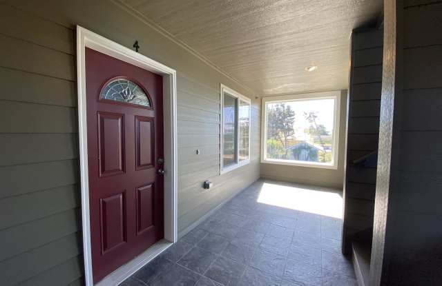 978 Pt Brown Ave SE  #4