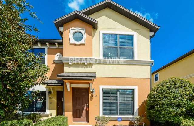 1310 Windsor Lake Circle