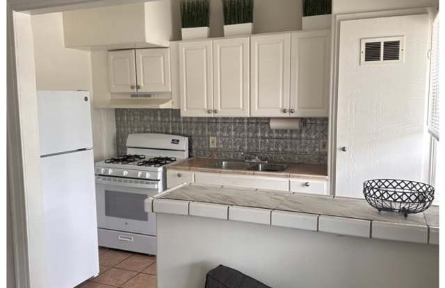 3331 West 54th Street